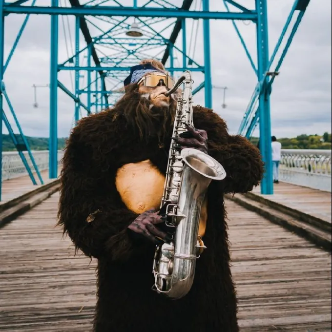Saxsquatch