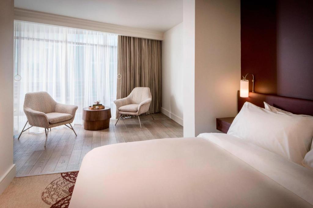 The Elizabeth Hotel, Autograph Collection